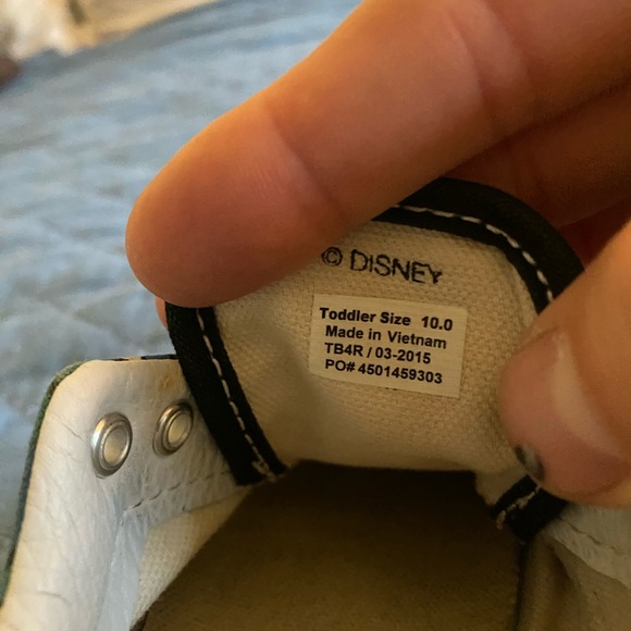 Kids Disney x Vans Mickey and friends Sz 10 - Picture 2 of 3